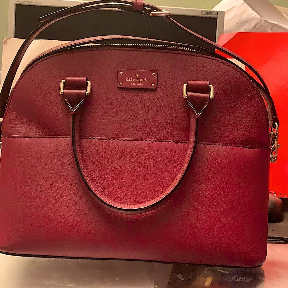 Kate spade ♠️ in red♠️🎈🎈